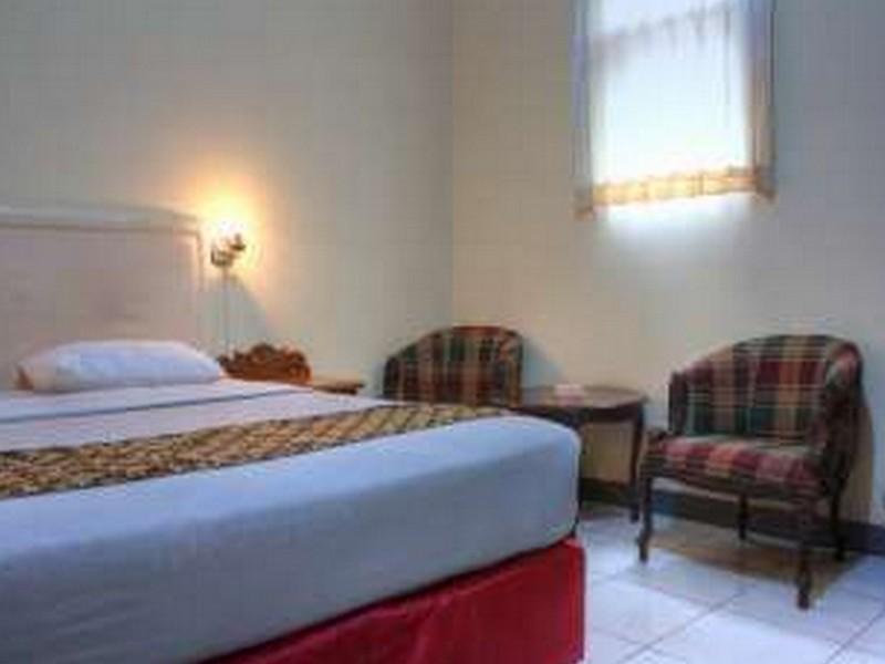 Hotel Cihampelas 1 Bandung Exterior photo